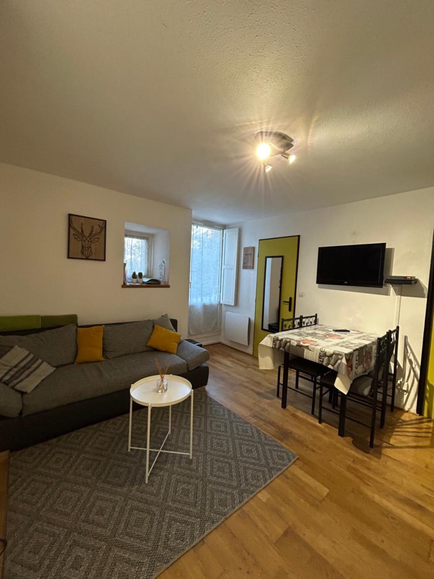 Appt Entier Rdc 1 Chambre Allee D'Etigny Bagnères-de-Luchon Dış mekan fotoğraf